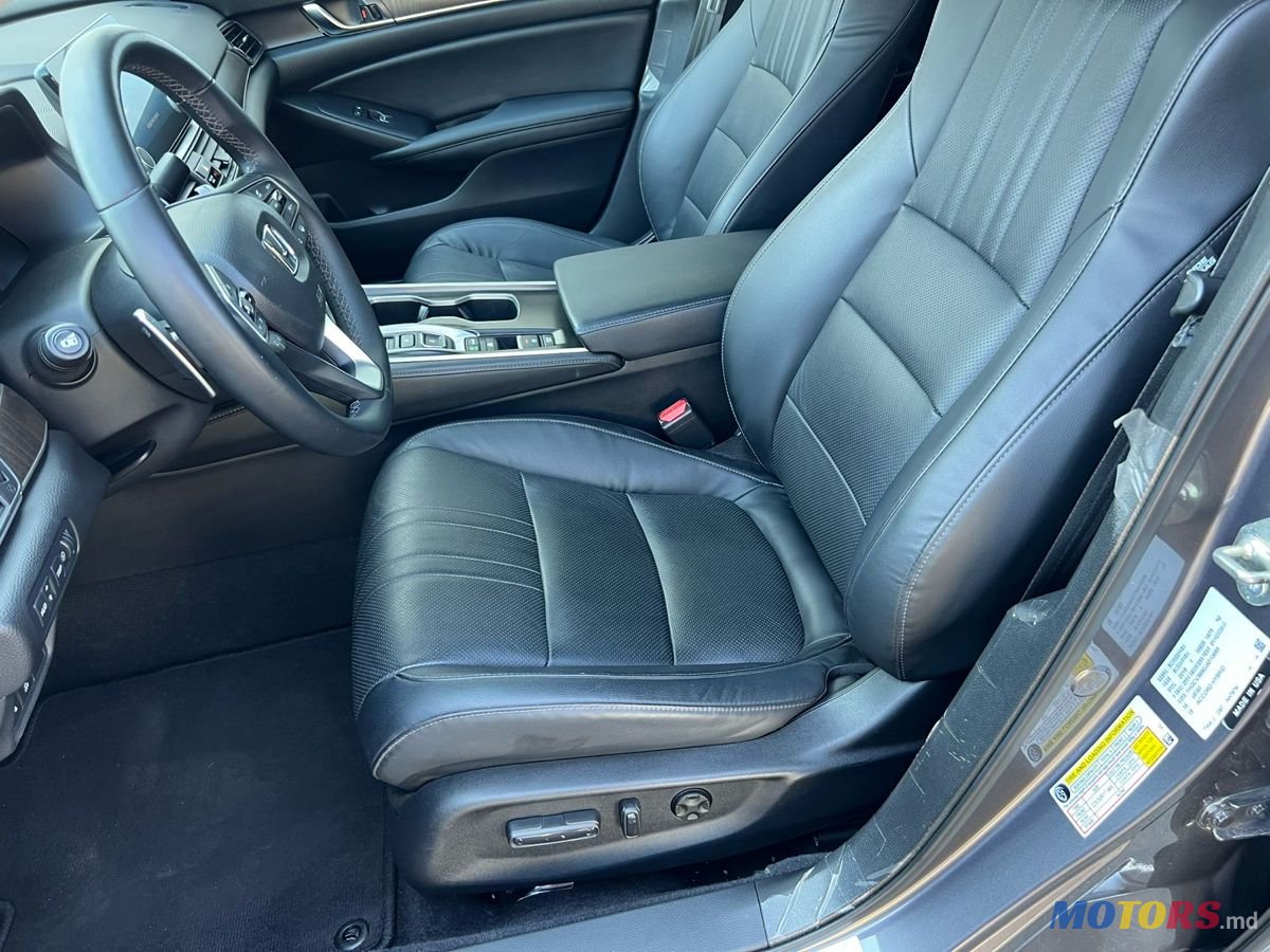 2018' Honda Accord photo #5