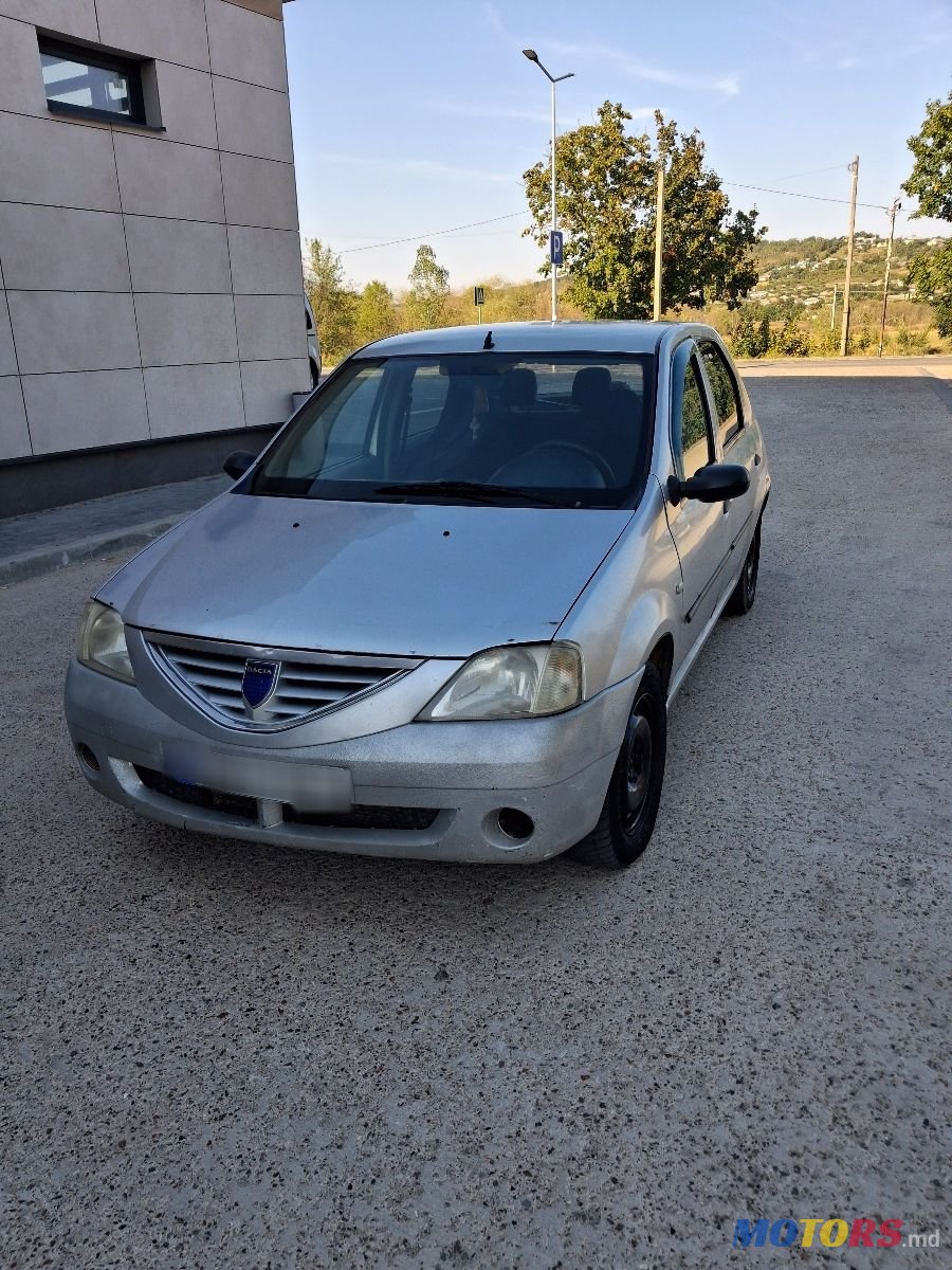 2008' Dacia Logan photo #4