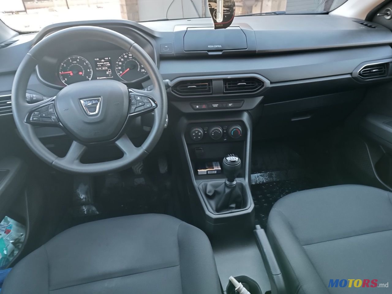 2022' Dacia Logan photo #6