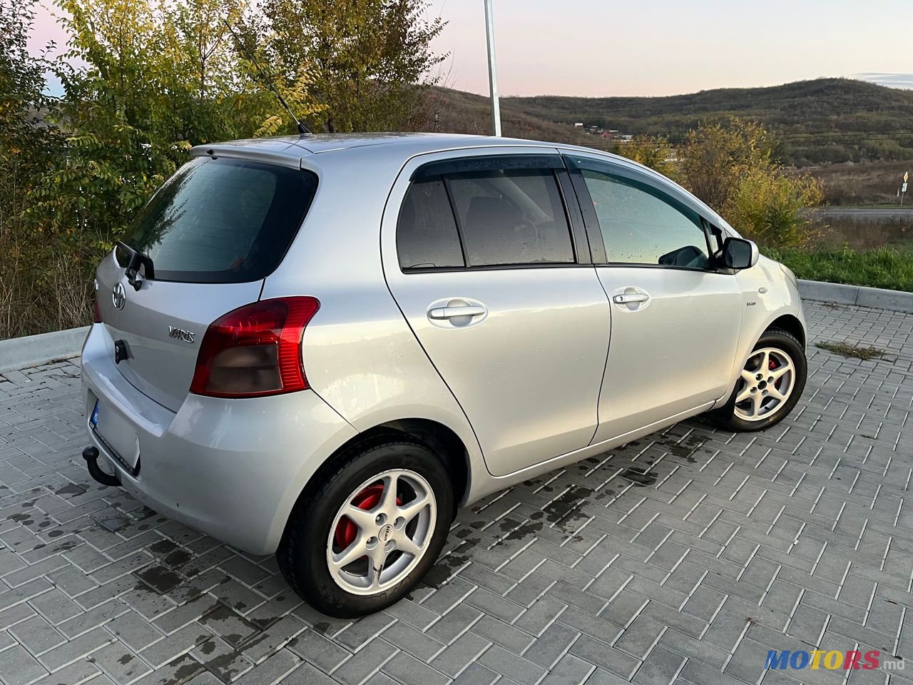 2007' Toyota Yaris photo #3