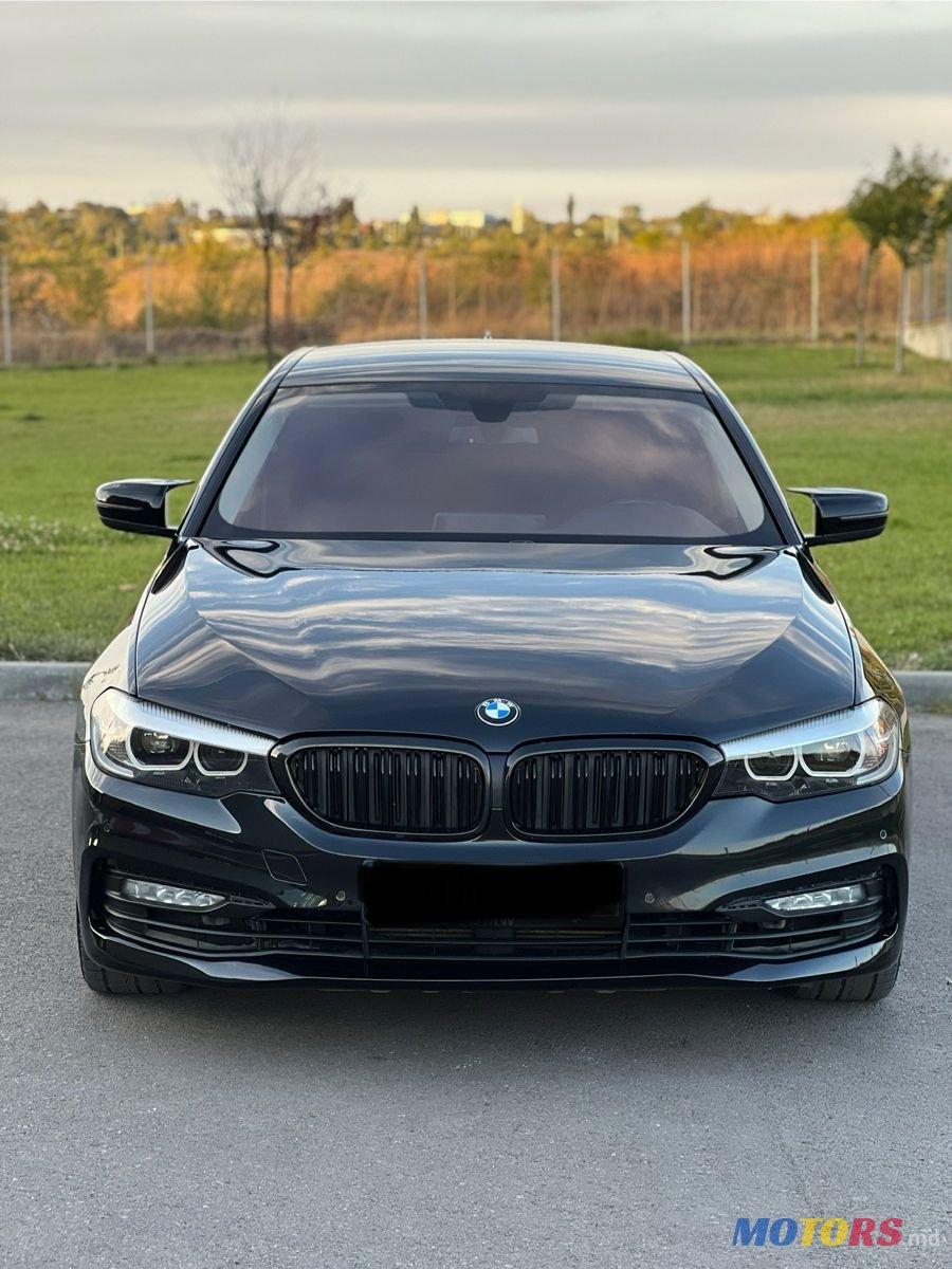 2018' BMW 5 Series photo #2