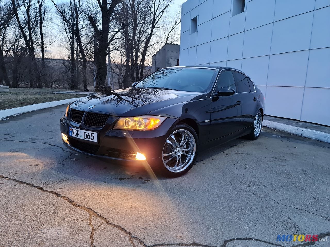 2006' BMW 3 Series photo #2