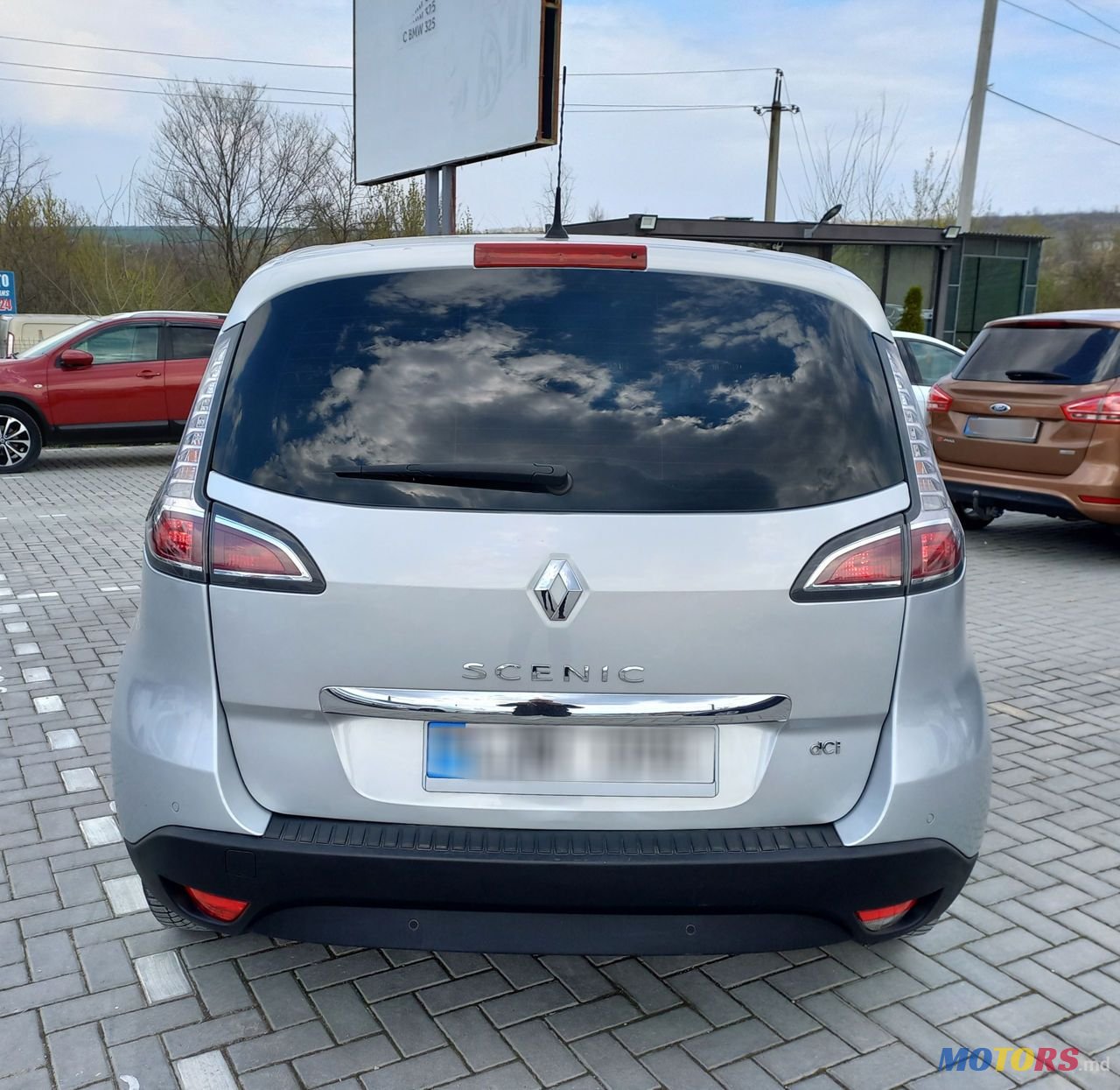 2016' Renault Scenic photo #2