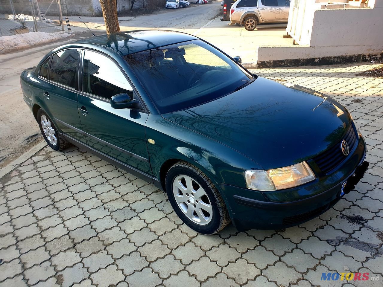 1999' Volkswagen Passat photo #1