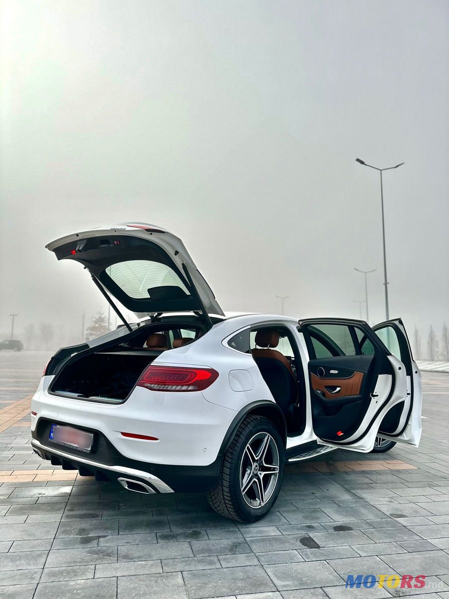 2020' Mercedes-Benz Glc Coupe photo #3