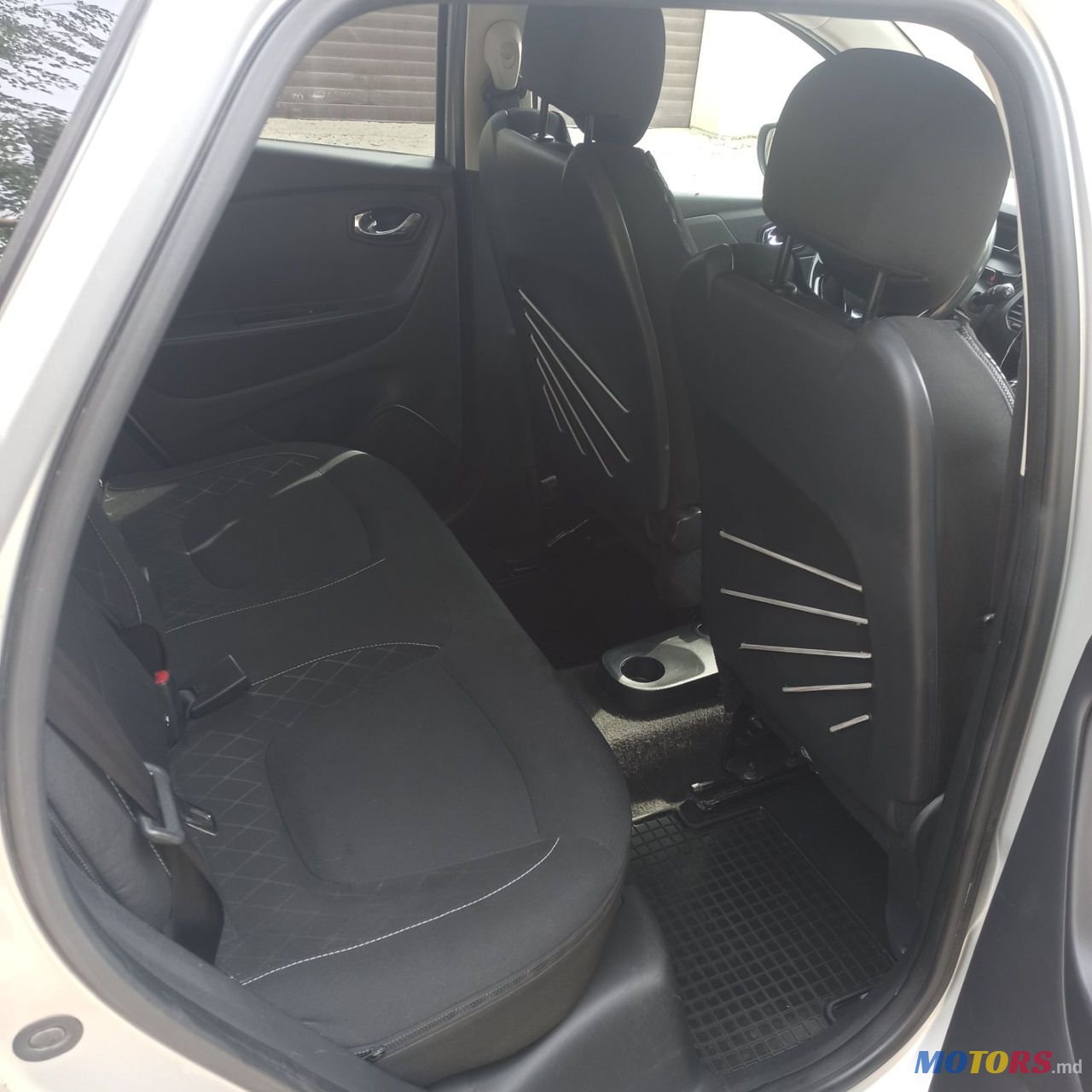2014' Renault Captur photo #6
