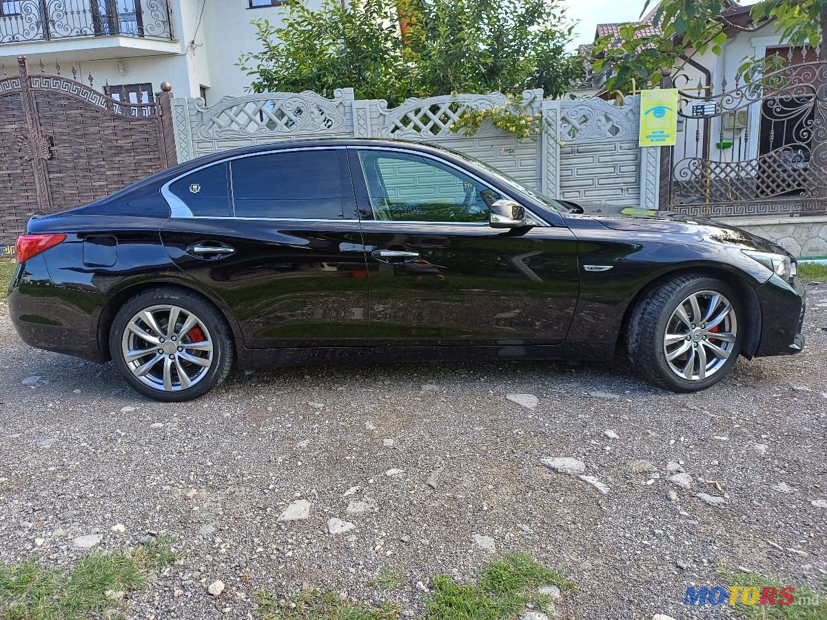2016' Infiniti Q50 photo #3