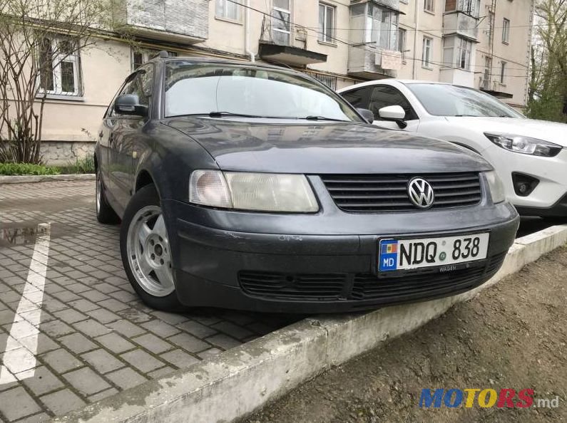 2000' Volkswagen Passat photo #4