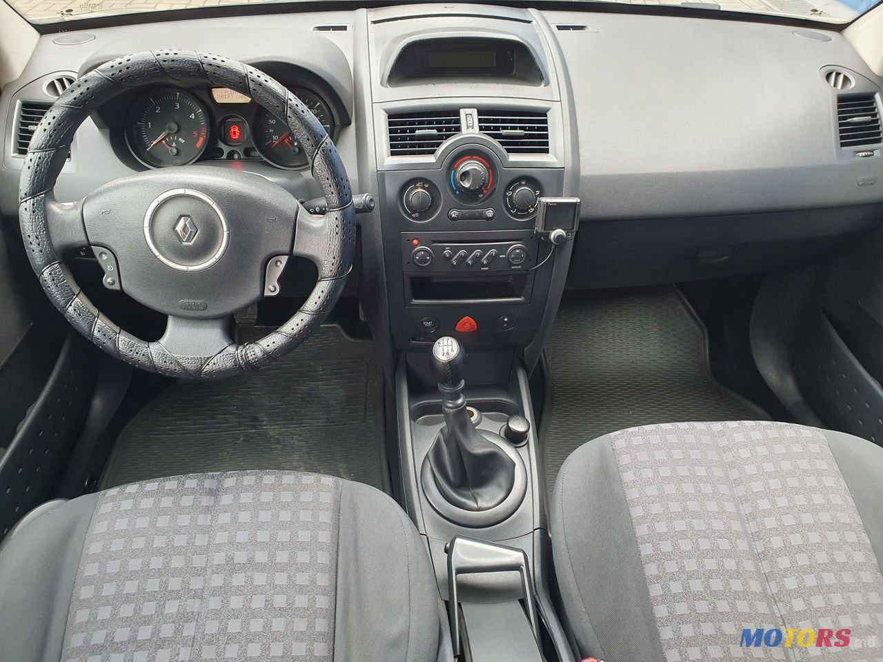 2006' Renault Megane photo #6