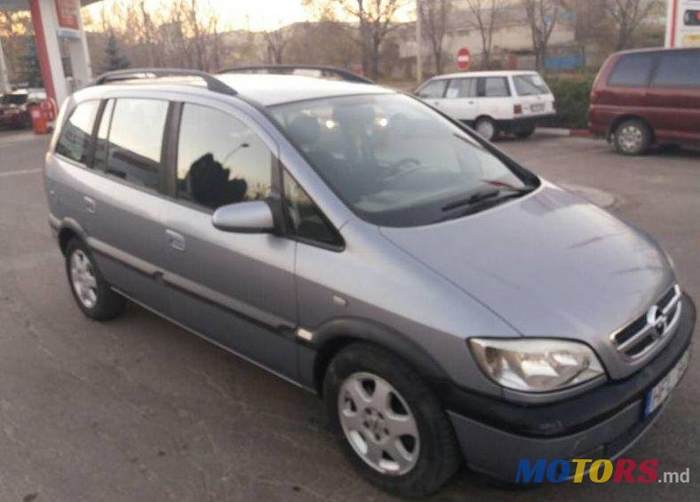 2003' Opel Zafira photo #1