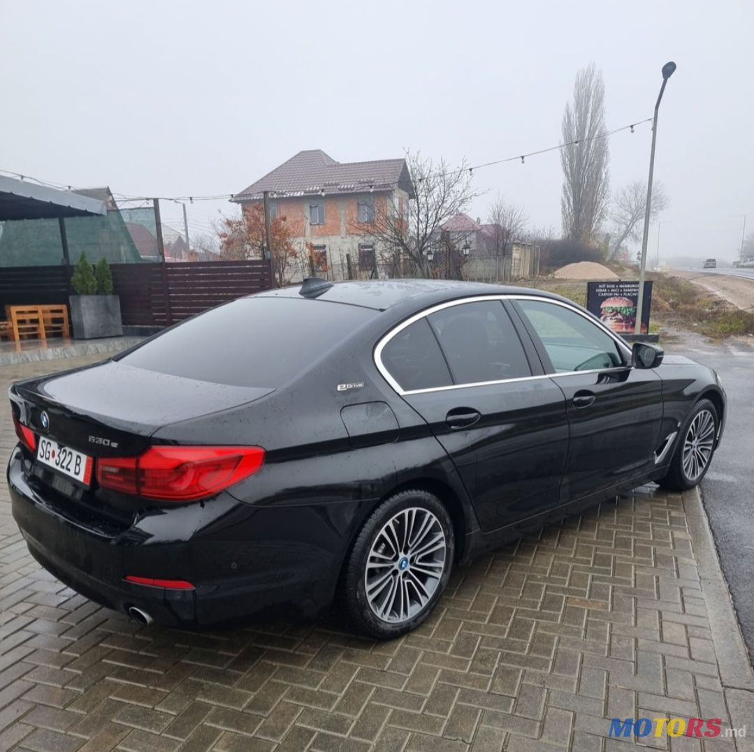 2017' BMW 5 Series photo #3