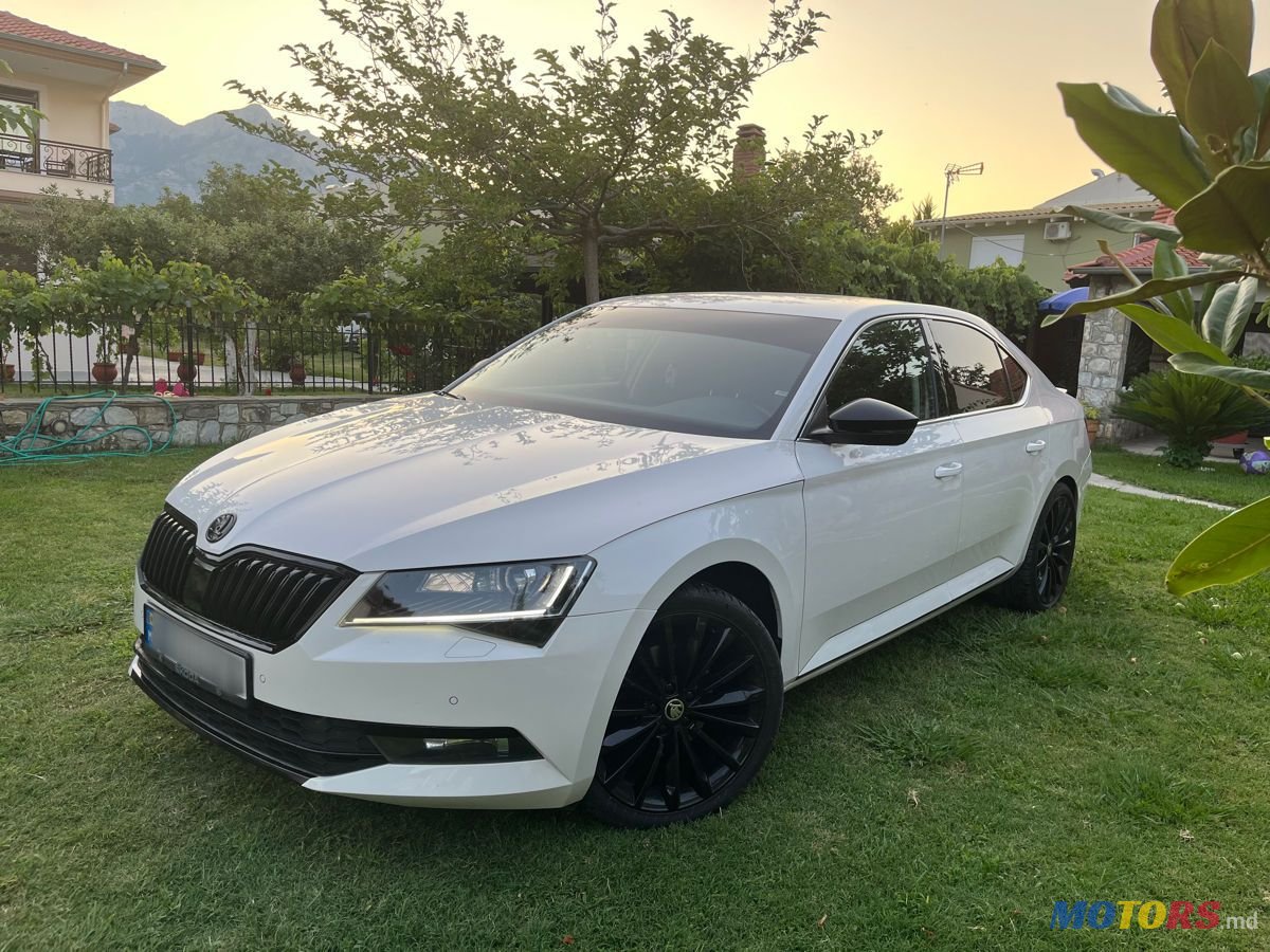 2019' Skoda Superb photo #1