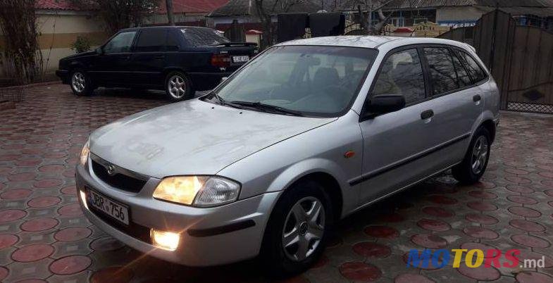 2000' Mazda 323 photo #1