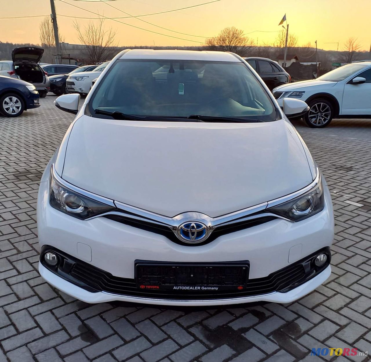 2017' Toyota Auris photo #5