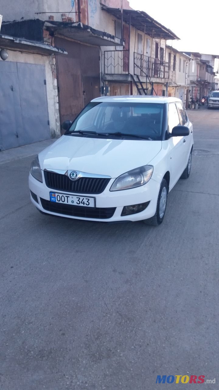 2011' Skoda Fabia photo #1