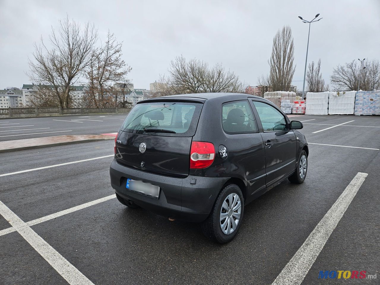 2007' Volkswagen Fox photo #3