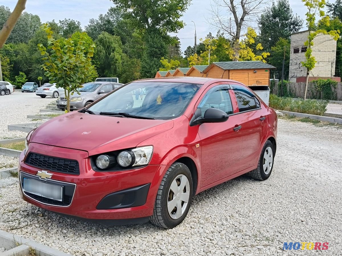 2014' Chevrolet Aveo photo #1