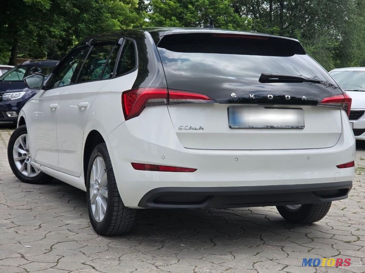 2019' Skoda Scala photo #2