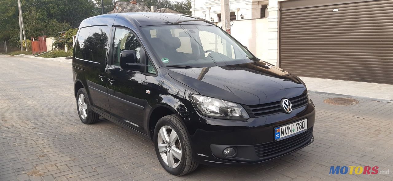 2012' Volkswagen Caddy photo #2