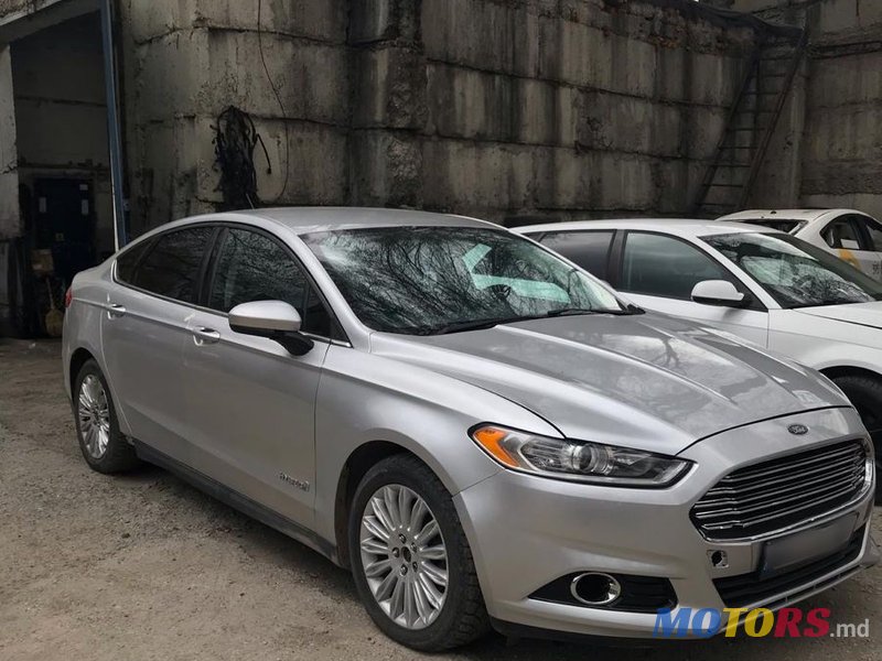 2013' Ford Fusion photo #1