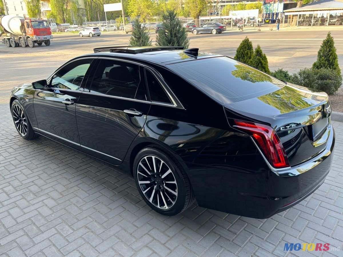 2017' Cadillac photo #4