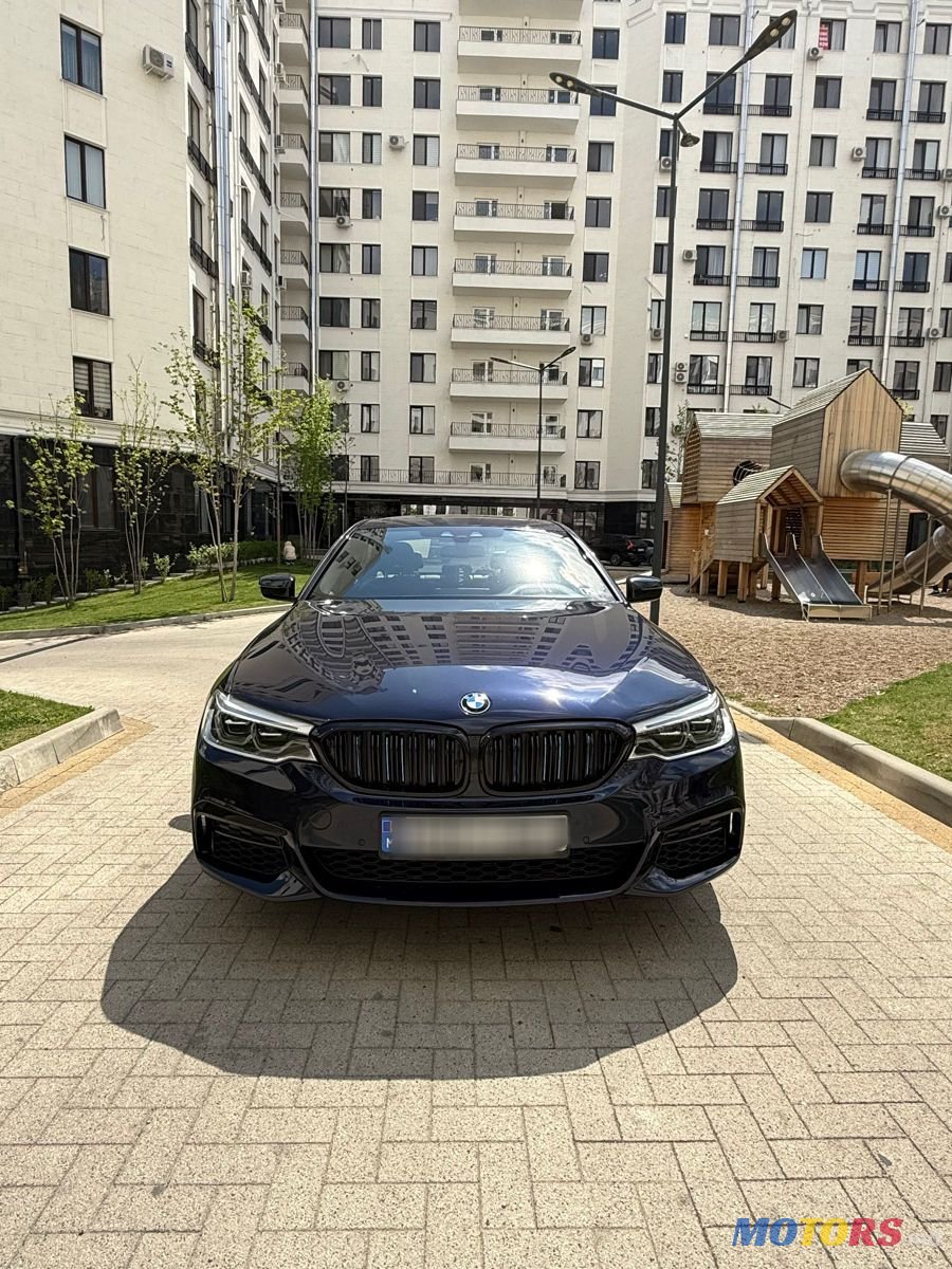 2018' BMW 5 Series photo #1