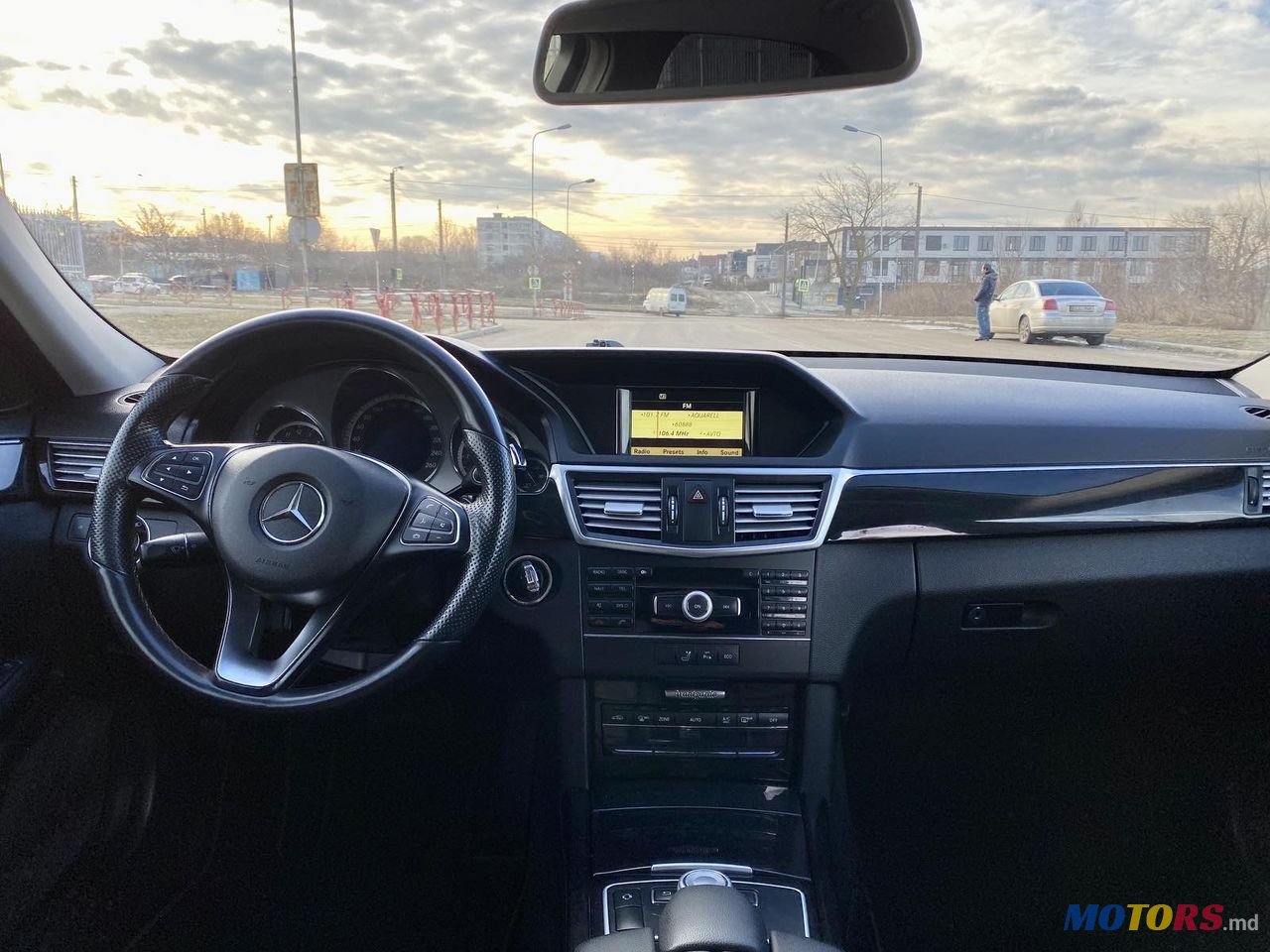 2012' Mercedes-Benz E Класс photo #5