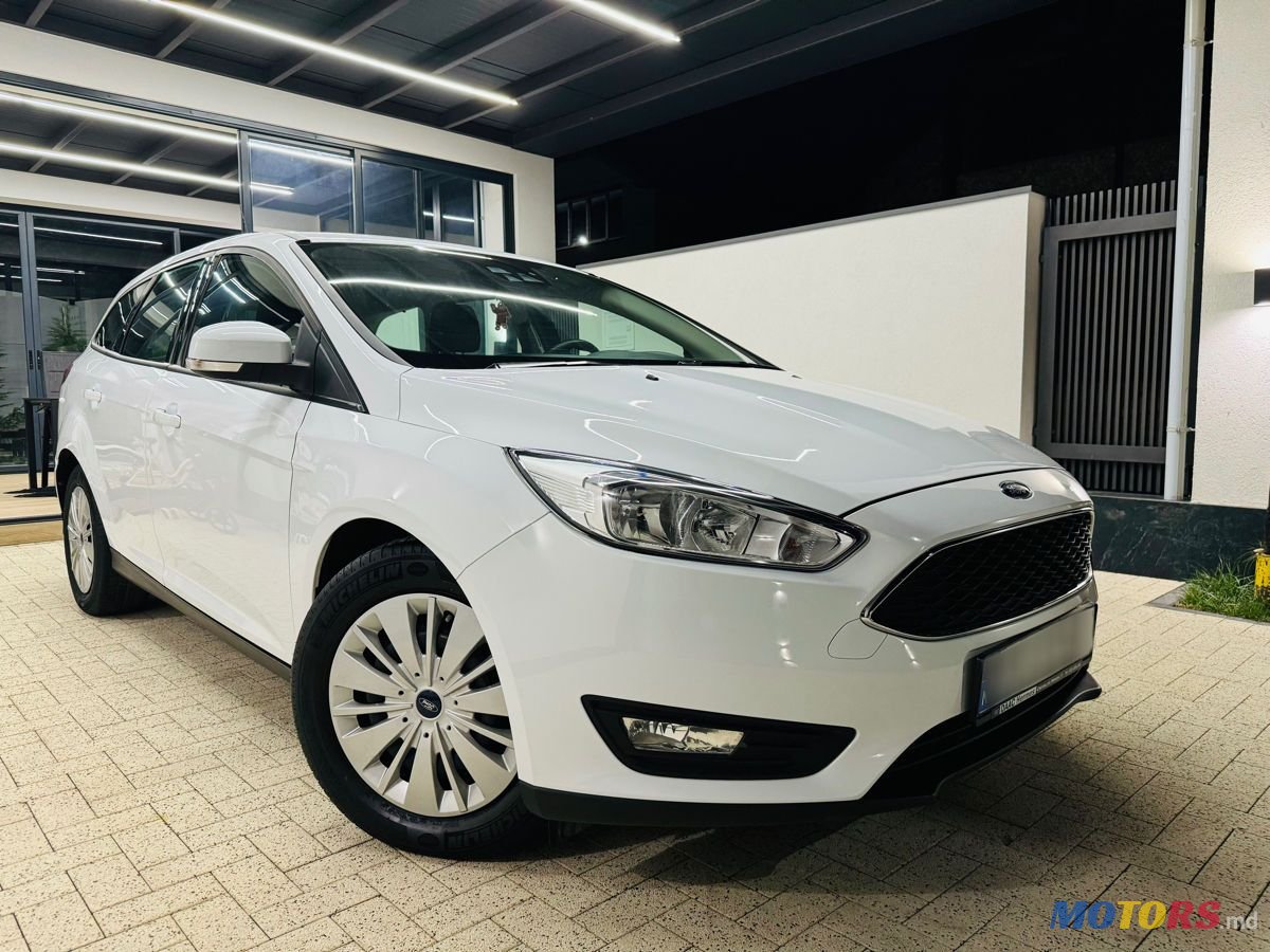 2017' Ford Focus photo #1
