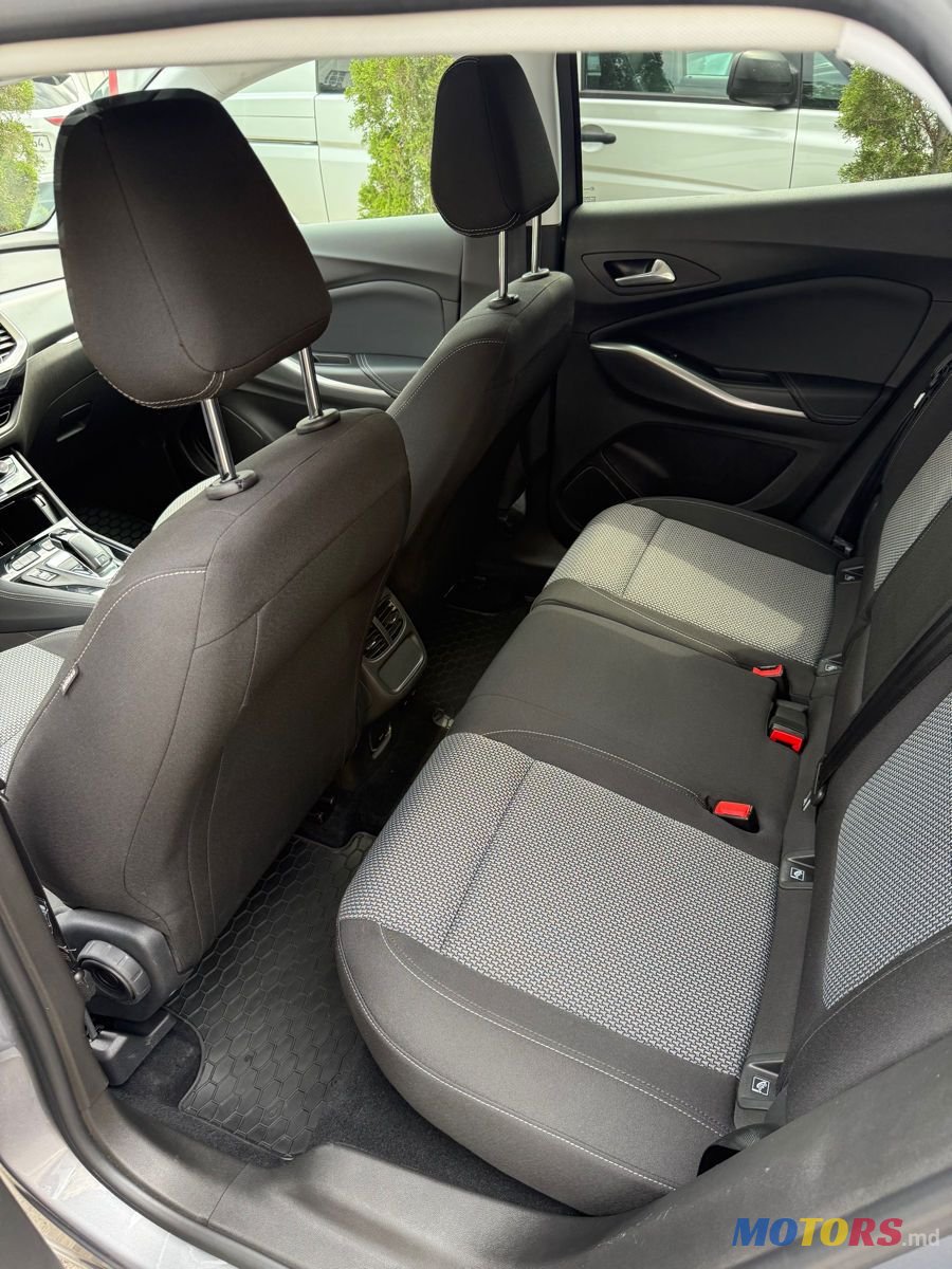2022' Opel Grandland X photo #6