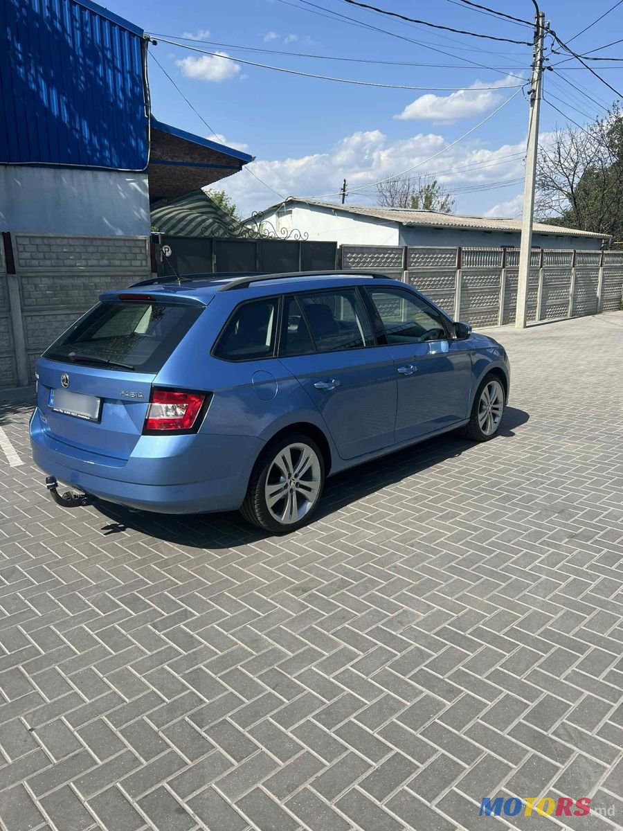 2017' Skoda Fabia photo #4