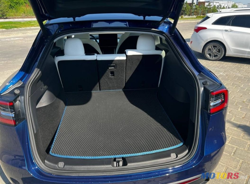 2020' Tesla Model Y photo #4