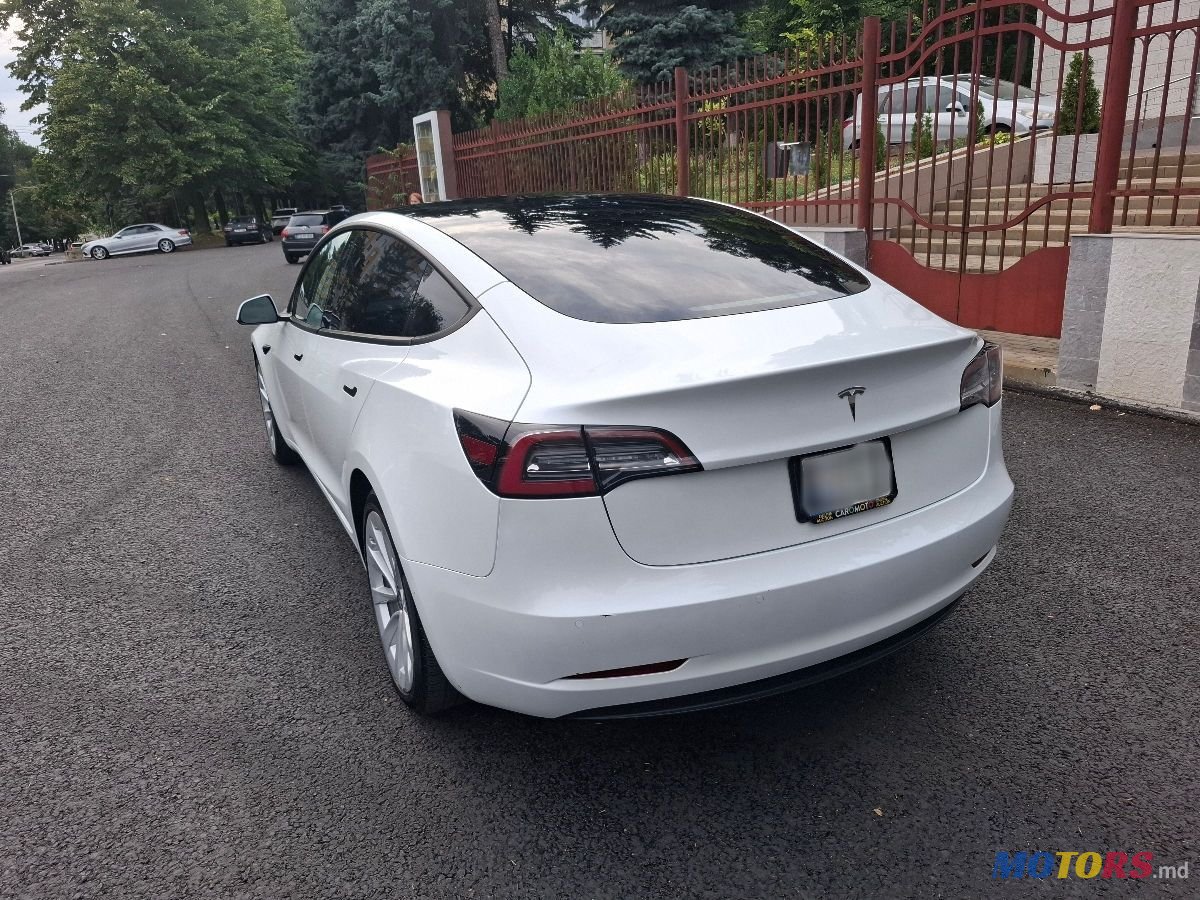 2022' Tesla Model 3 photo #4
