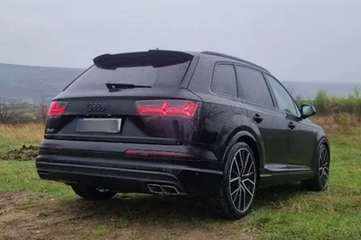 2018' Audi SQ7