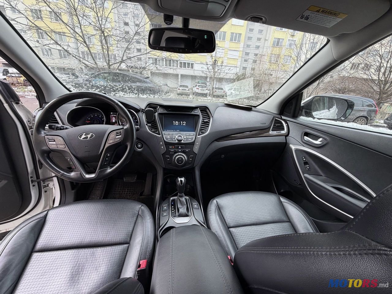 2015' Hyundai Santa Fe photo #3