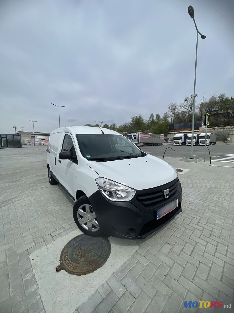 2014' Dacia Dokker Van photo #4