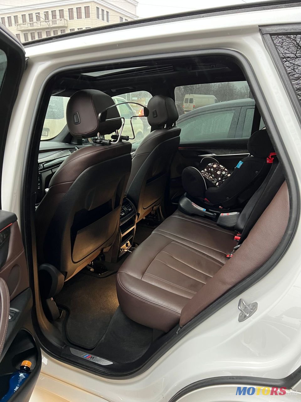 2017' BMW X5 photo #6