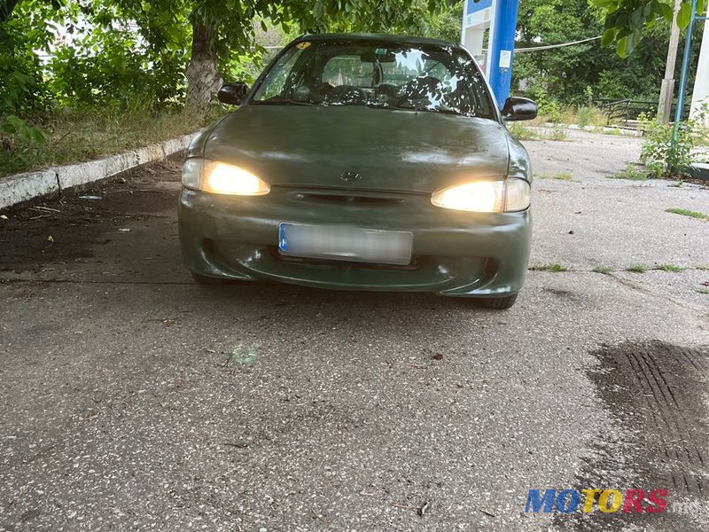 1996' Hyundai Accent photo #3