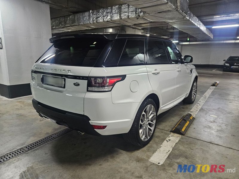 2014' Land Rover Range Rover Sport photo #3