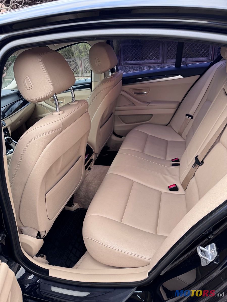 2014' BMW 5 Series photo #4