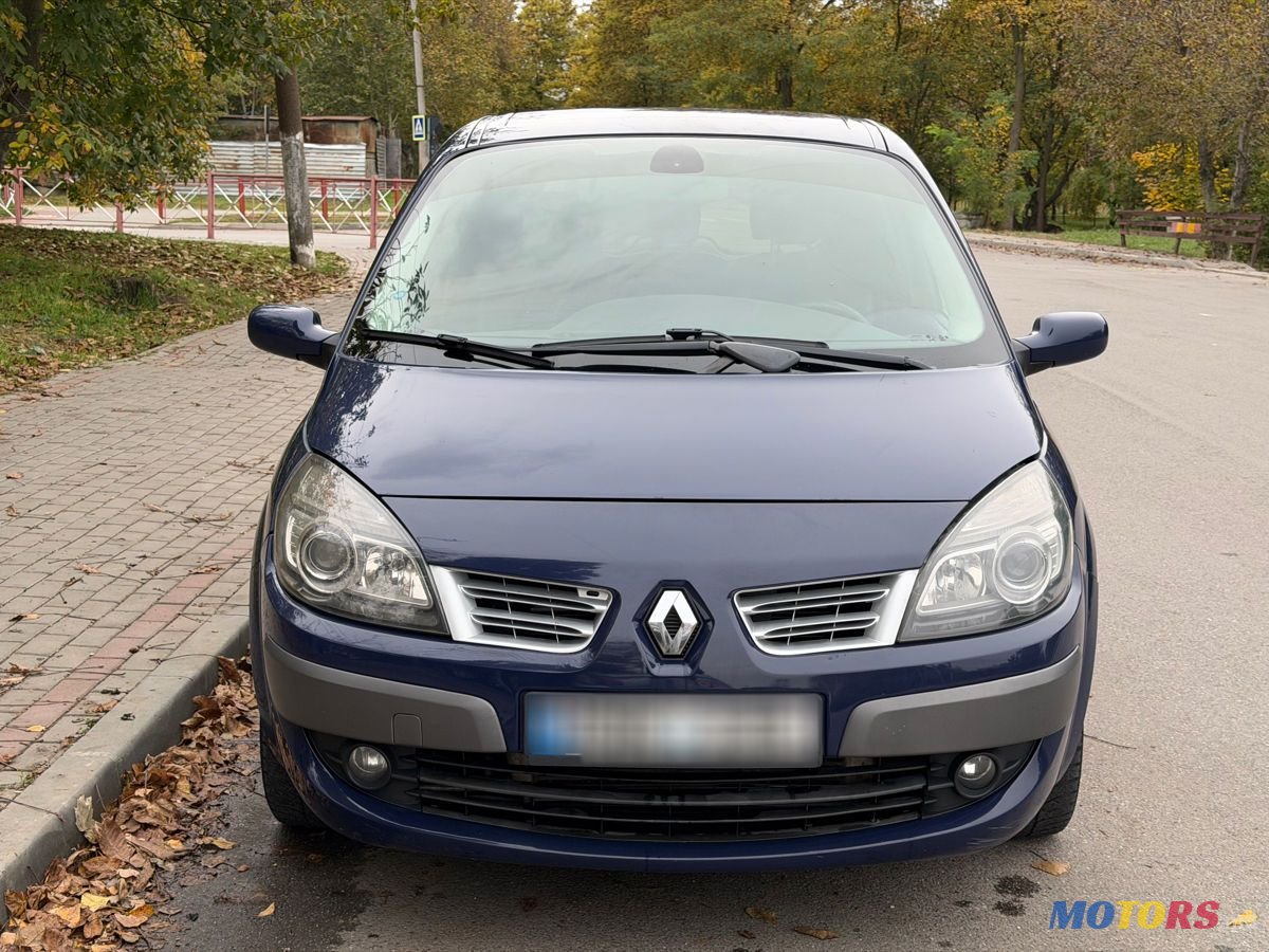 2008' Renault Scenic photo #2