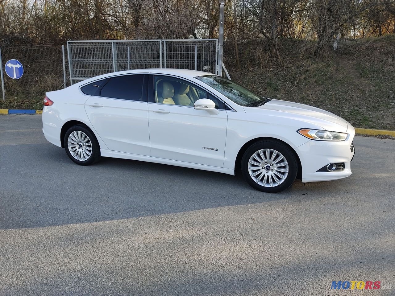 2014' Ford Fusion photo #3