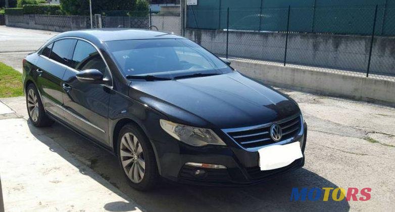 2009' Volkswagen Passat CC photo #2