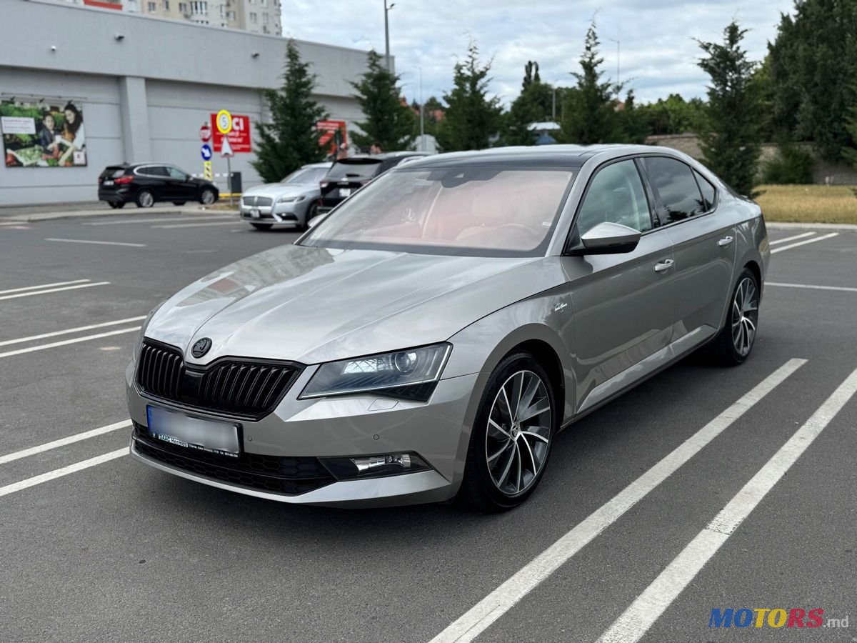 2016' Skoda Superb photo #1
