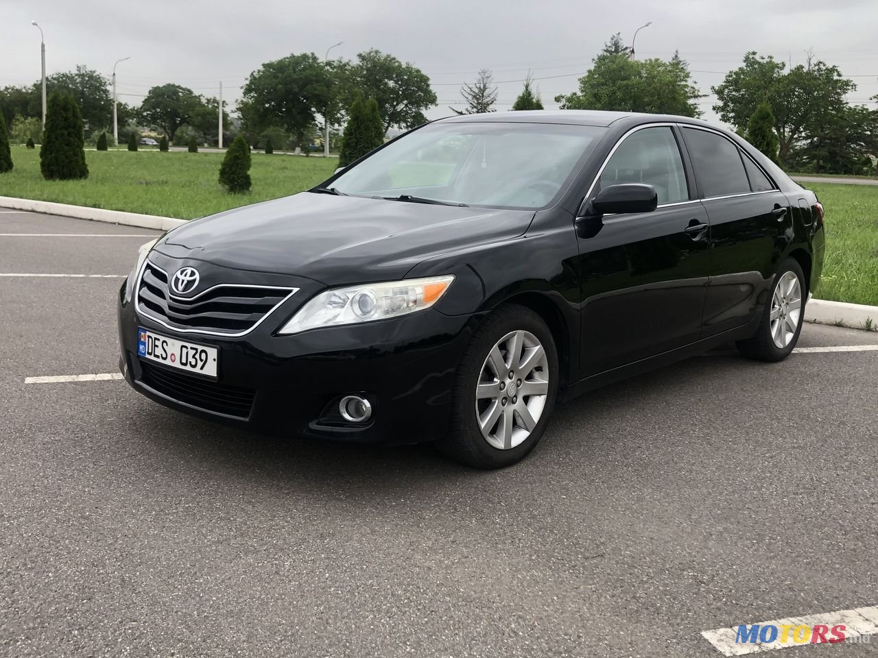 2010' Toyota Camry photo #2