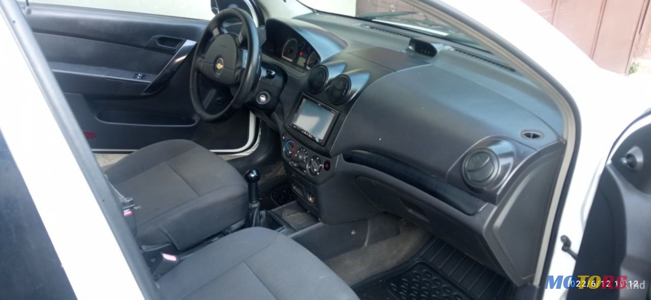 2006' Chevrolet Aveo photo #2