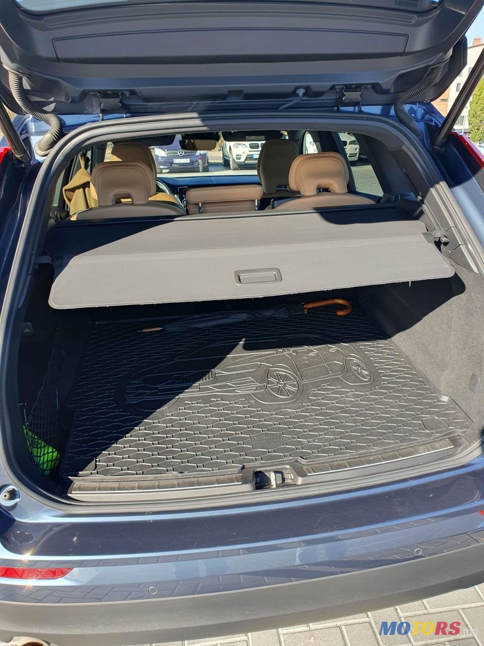 2019' Volvo XC60 photo #4