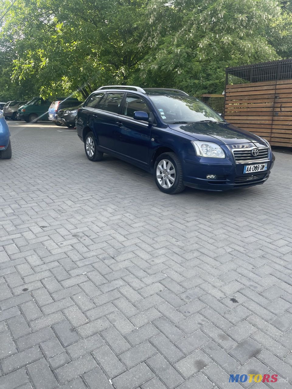 2006' Toyota Avensis photo #1