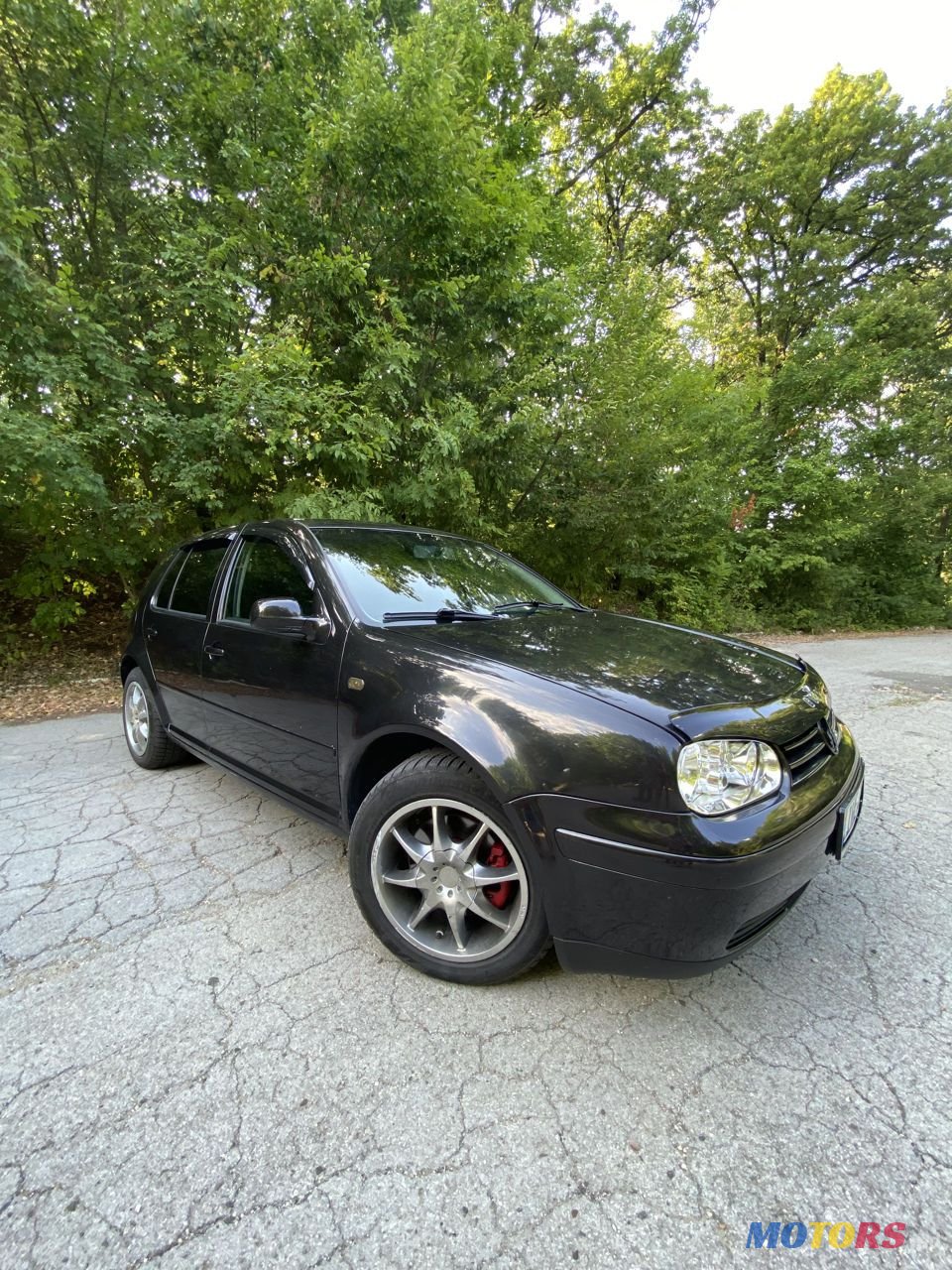 2001' Volkswagen Golf photo #2