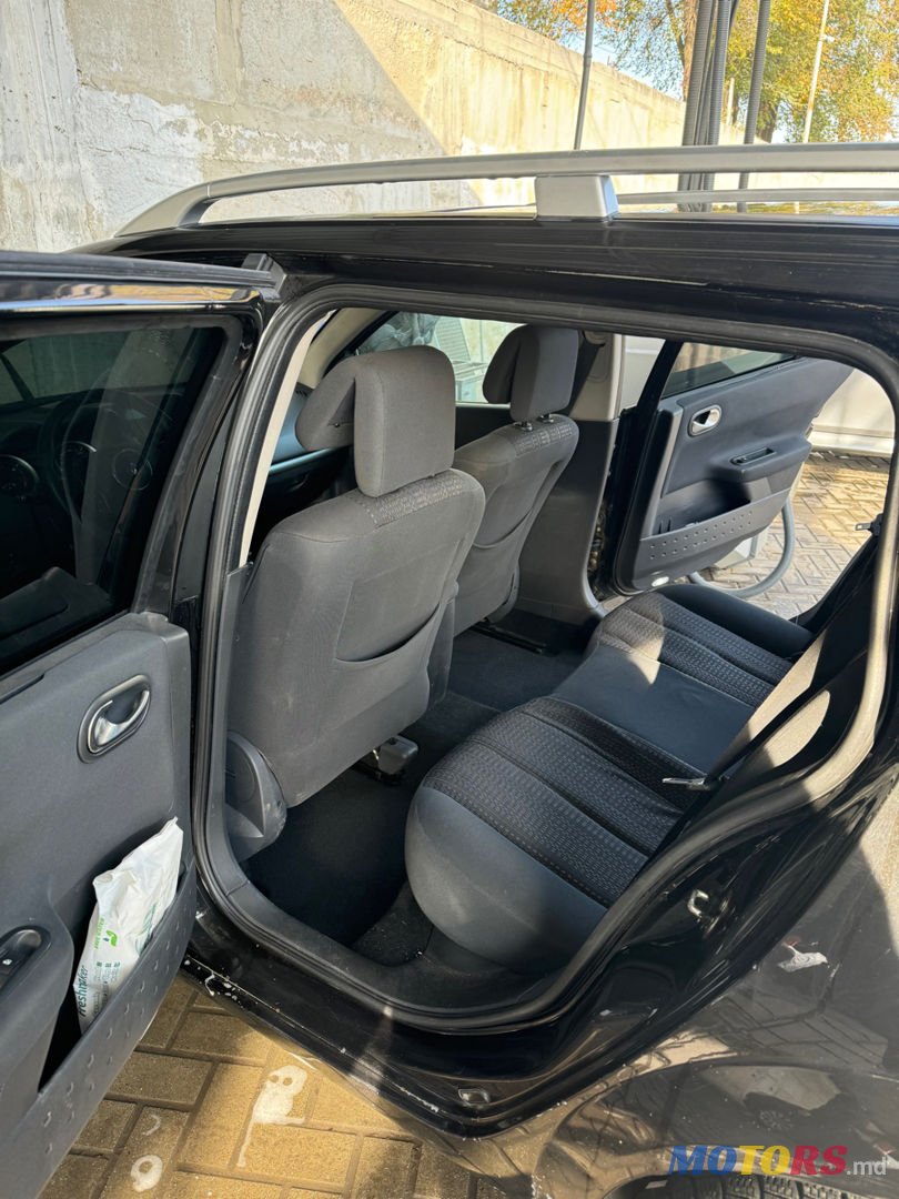 2007' Renault Megane photo #4