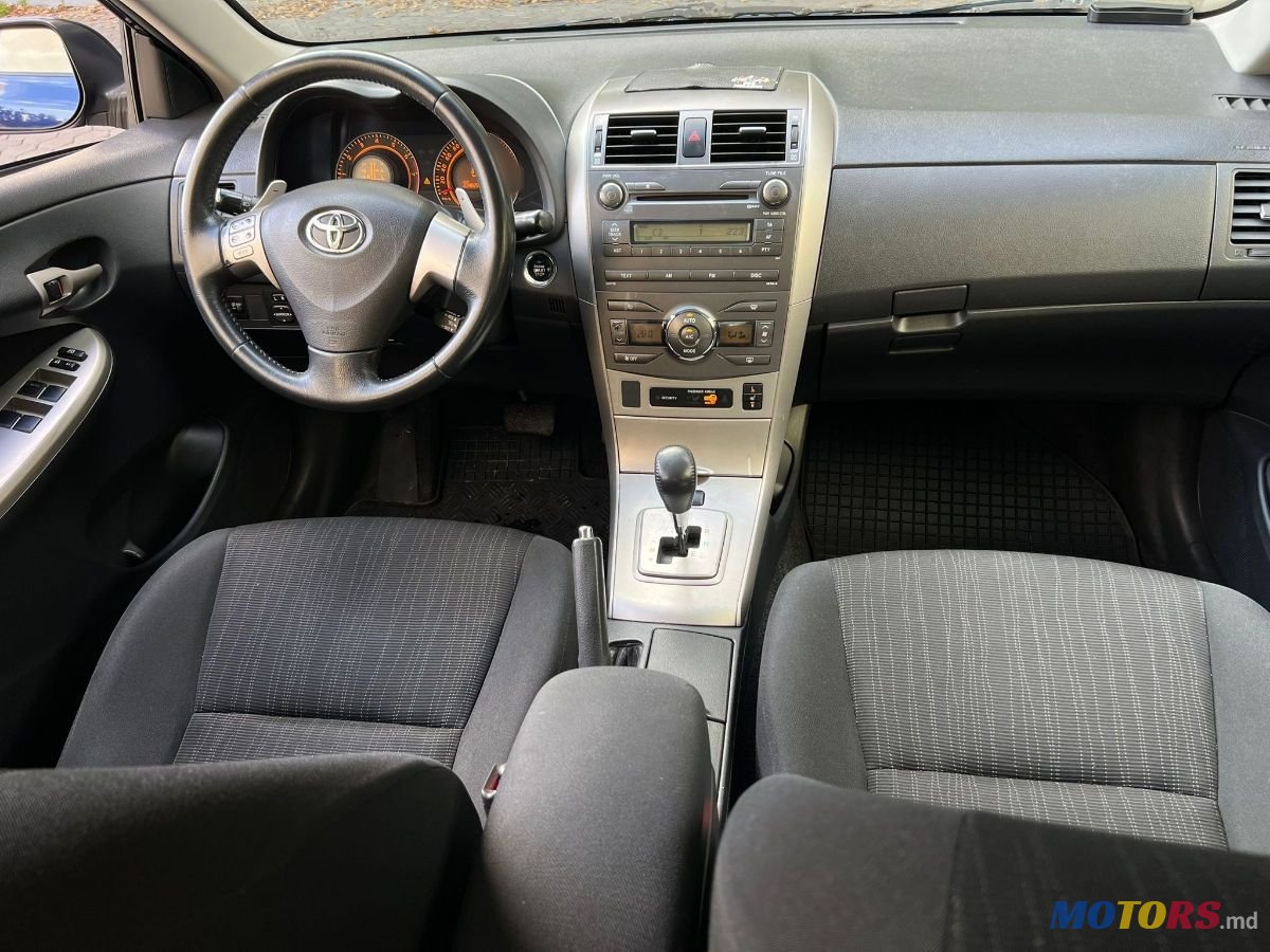 2008' Toyota Corolla photo #4